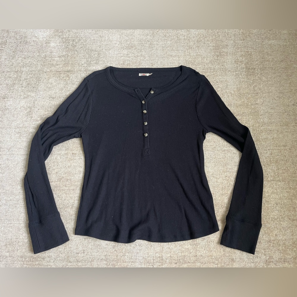 Faherty women ribbed Henley